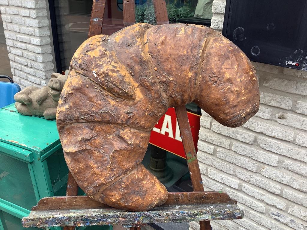 Croissant uit Frankrijk ! 1940 !, Antiek en Kunst, Ophalen