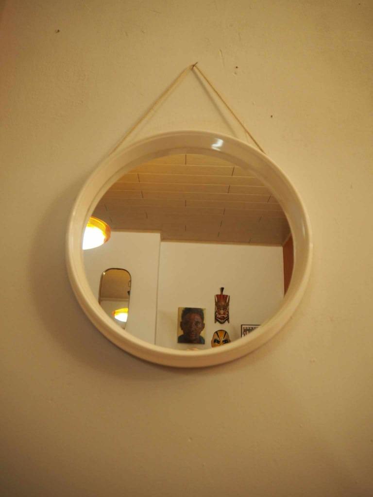 Ronde spiegel uit de Space Age, 1970s, Huis en Inrichting, Woonaccessoires | Spiegels, Ophalen, Zo goed als nieuw, Rond, Minder dan 50 cm