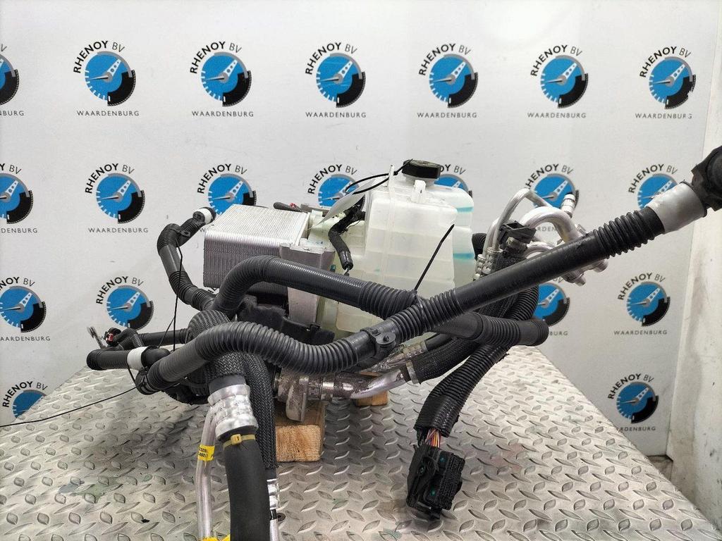 TESLA MODEL 3 AWD Long Range Dual Motor  AIRCO COMPRESSOR /, Enlèvement ou Envoi, Utilisé, Stiba membre