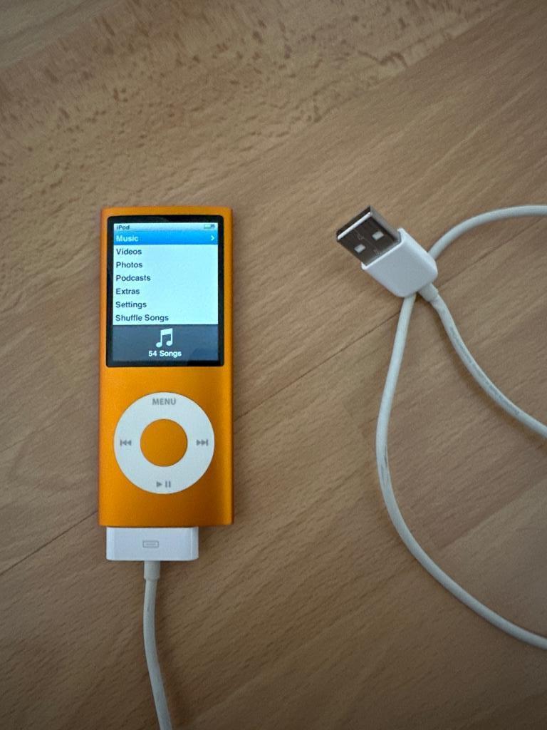 Ipod Nano 8gb, 2 à 10 GB, Enlèvement, Utilisé, Orange