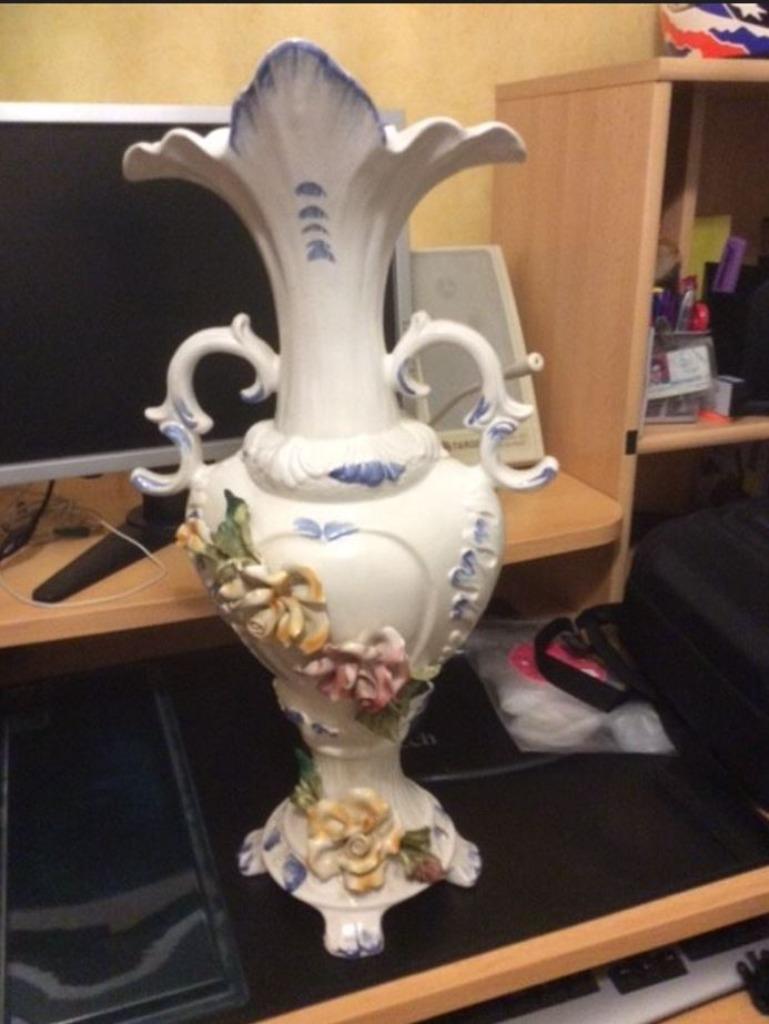 grote vaas en decoratie, Ophalen, Zo goed als nieuw