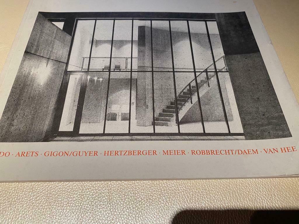 Bouwen in Beton Van Hee Robbrecht/Daem Ando Hertzberger Meie, Boeken, Ophalen of Verzenden, Zo goed als nieuw, Architectuur algemeen