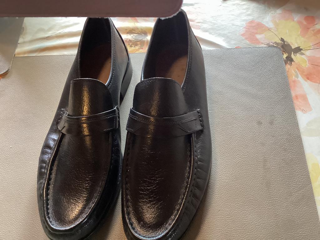 Leren Herenschoenen aanstekers maat 43, Ophalen of Verzenden, Zo goed als nieuw