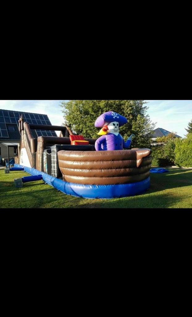 Piratenboot stormbaan springkasteel, Verzenden, Zo goed als nieuw