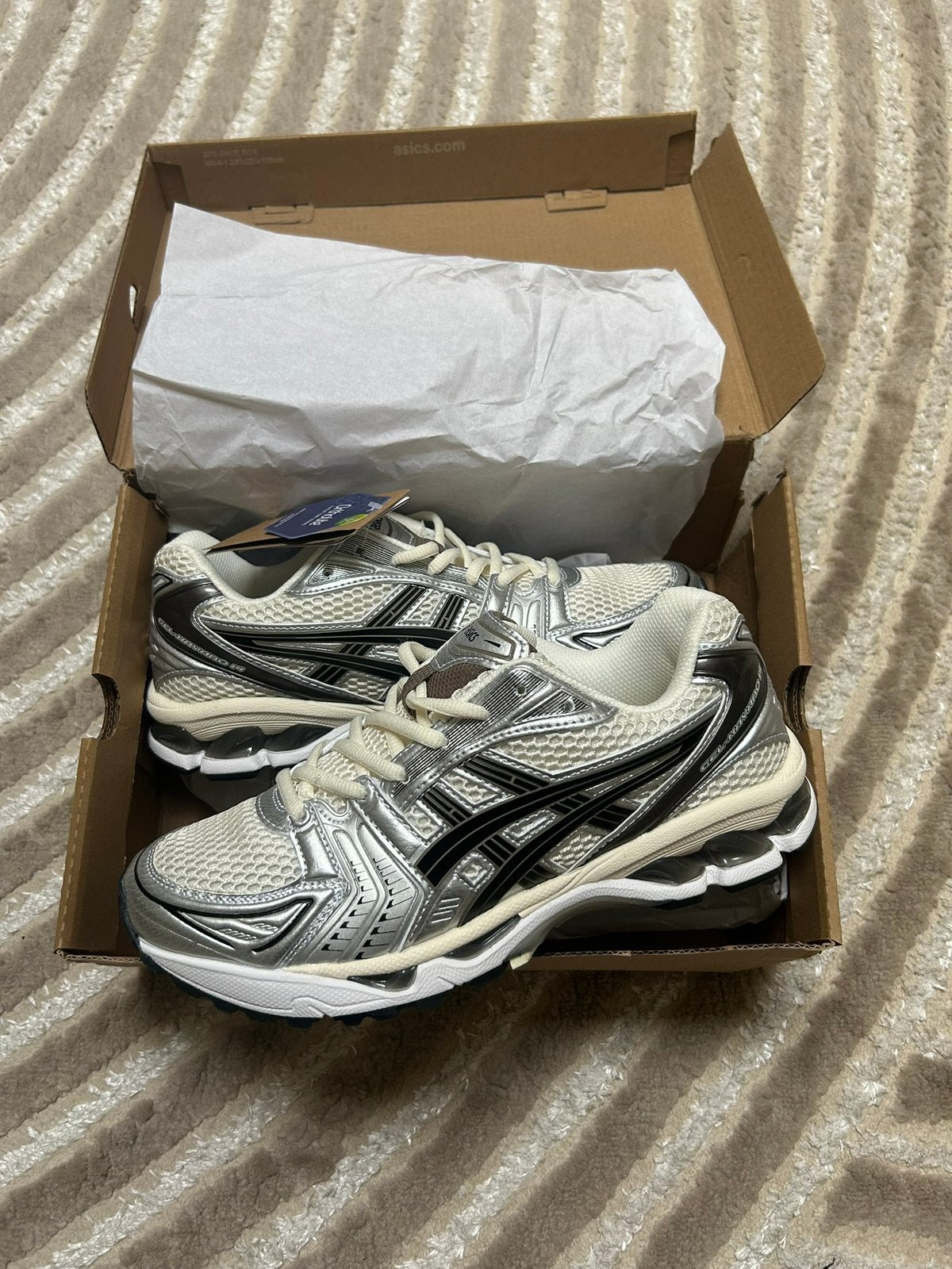 Asics Kayano-14, Sports & Fitness, Enlèvement ou Envoi, Comme neuf, Asics