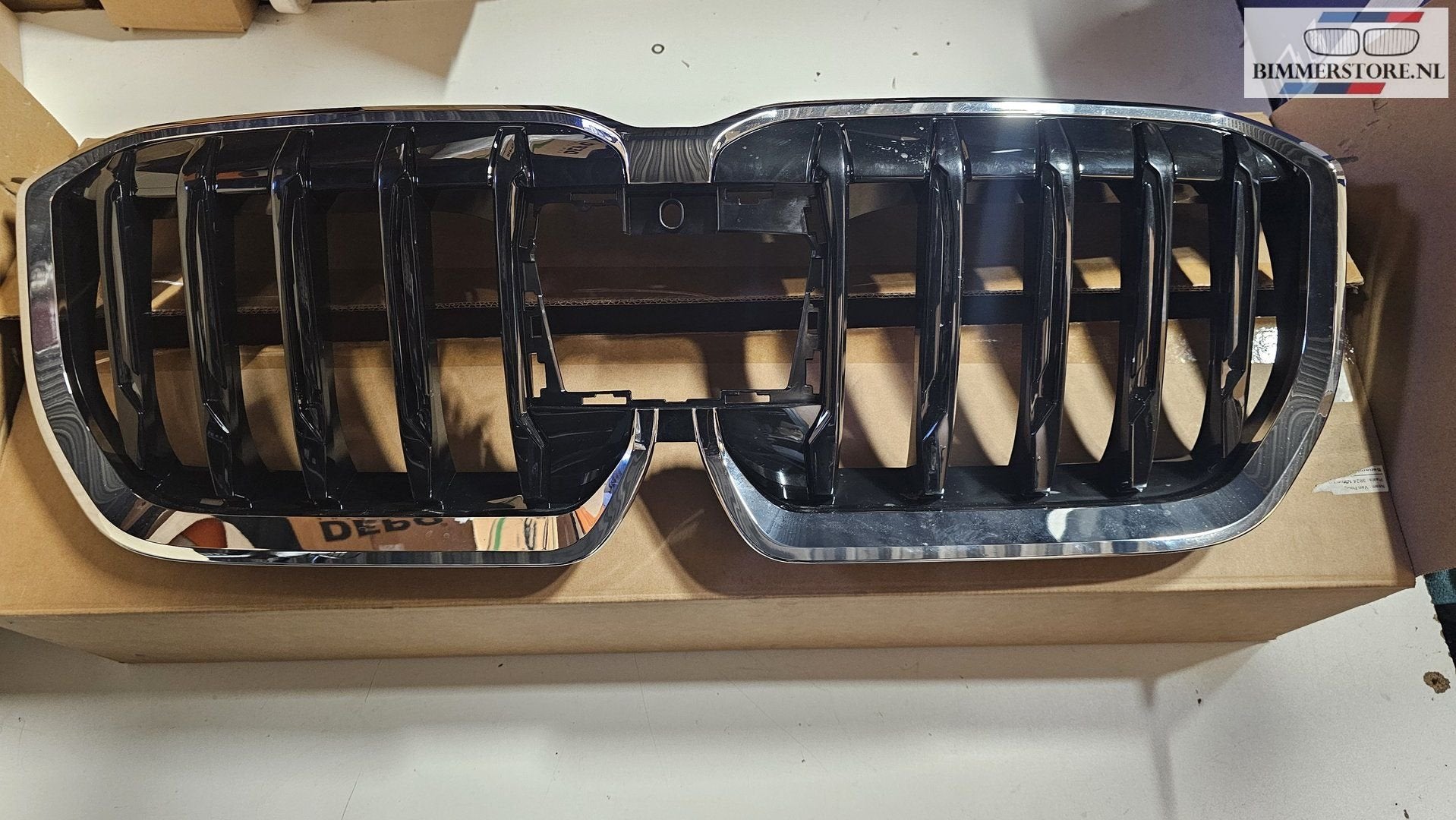 Grille spaaks chroom zwart BMW X1 U11 U12 51131851781 185178, Neuf, -, -, Enlèvement ou Envoi