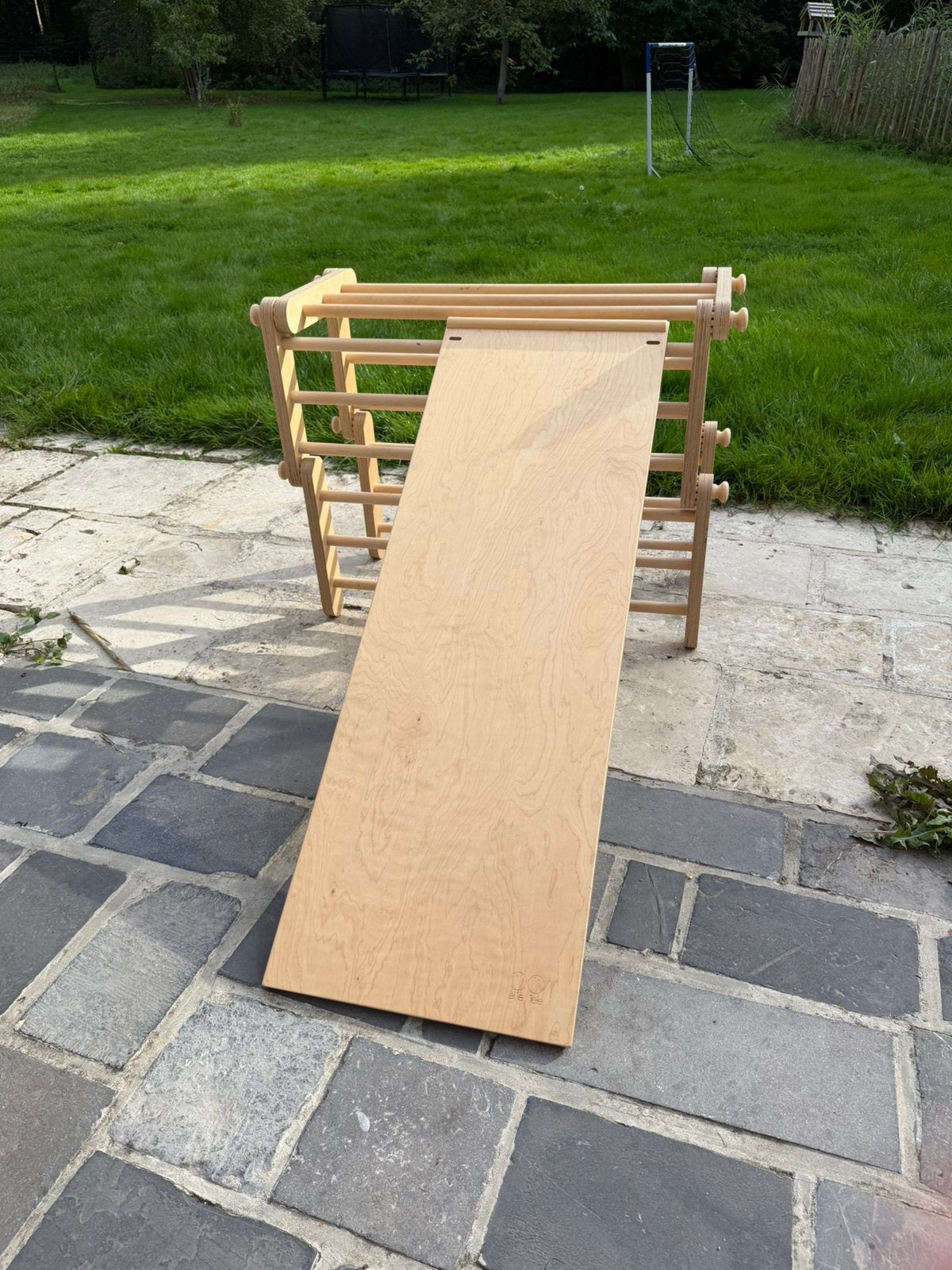 Cadre d'escalade en bois Fipitri avec toboggan, Enfants & Bébés, Enlèvement, Comme neuf