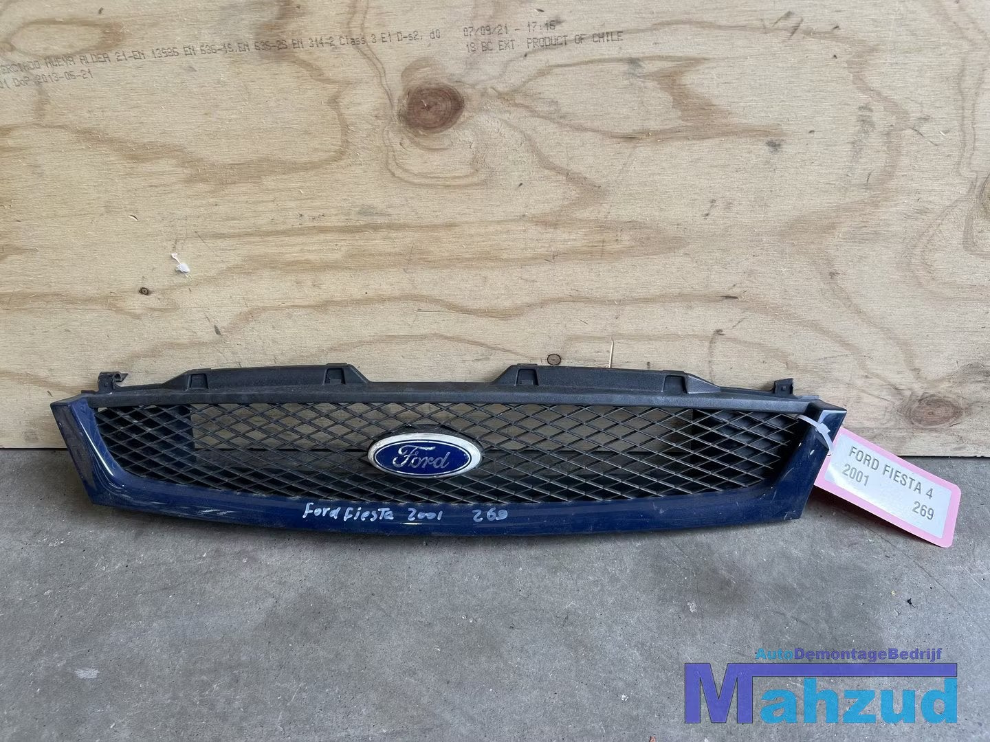 FORD FIESTA 4 grille gril 1999-2001, Gebruikt, Info@ford.com, Ford, Ford Motor Company