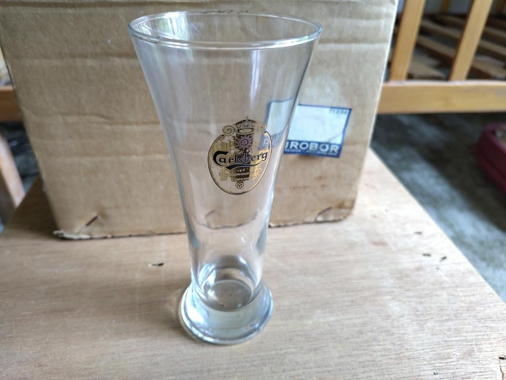 6: Carlsberg fluitglazen, Ophalen of Verzenden
