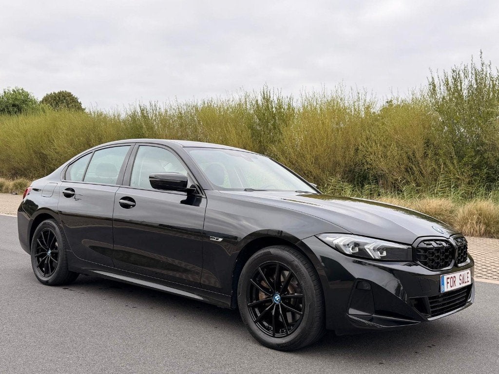 BMW 320e ESSENCE I ÉTAT NEUF I HOMOLOGUÉ, https://public.car-pass.be/verify/4860-5488-3215, Euro 6, Entreprise, Entretenue par le concessionnaire