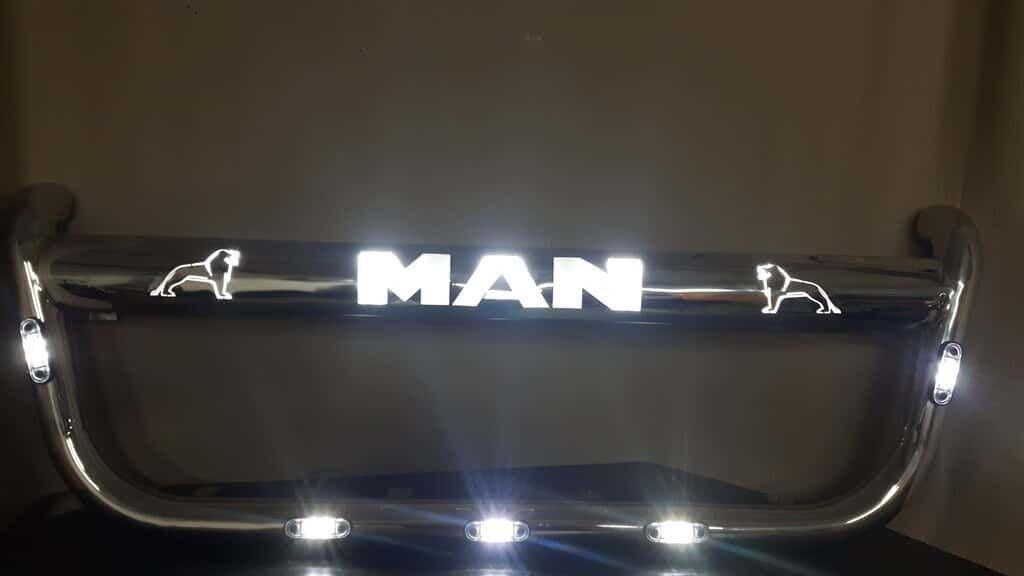Nieuwe RVS frontbeugel voor MAN met logo en verlichting, Auto-onderdelen, Ophanging en Onderstel, -, MAN, -