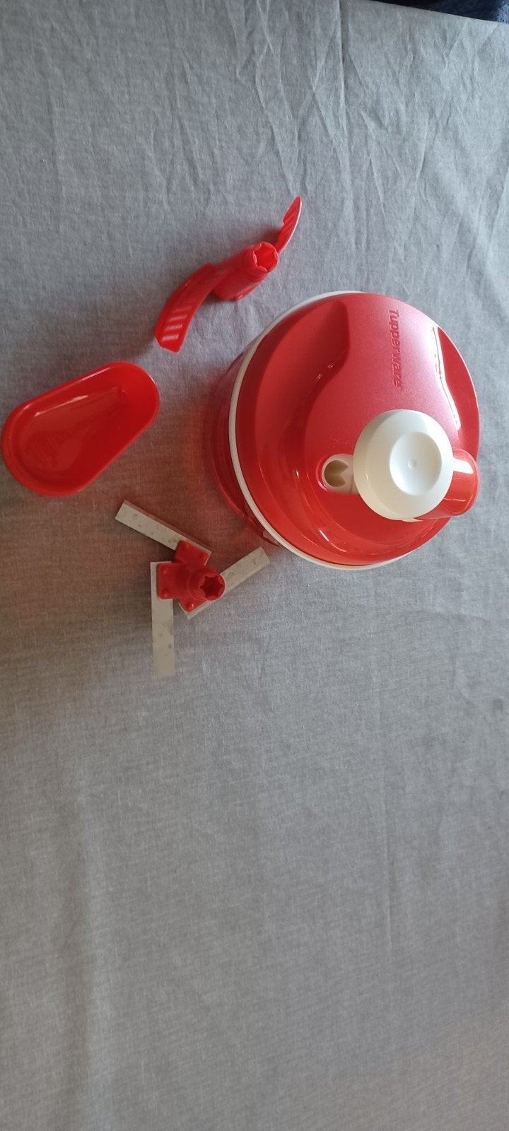 Tupperware hakmachine, Huis en Inrichting, Ophalen, Overige typen, Zo goed als nieuw, Vaatwasserbestendig