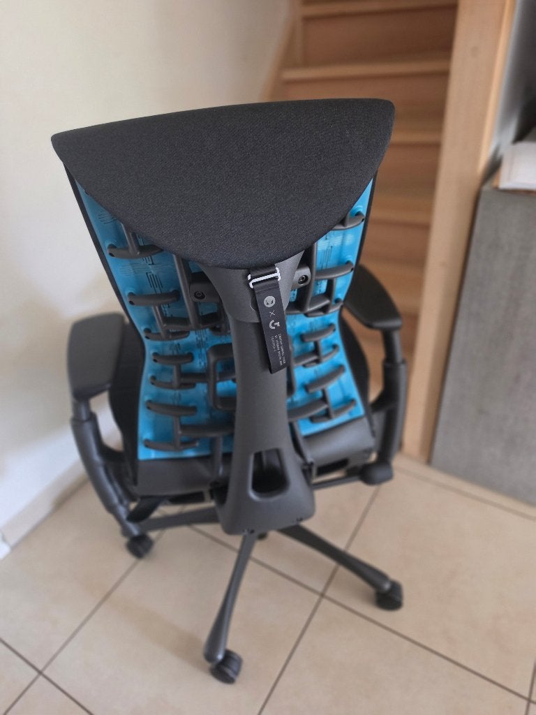 Chaise de gaming Hermann Miller- Logitech EMBODY, Articles professionnels, Aménagement de Bureau & Magasin | Mobilier de bureau & Aménagement