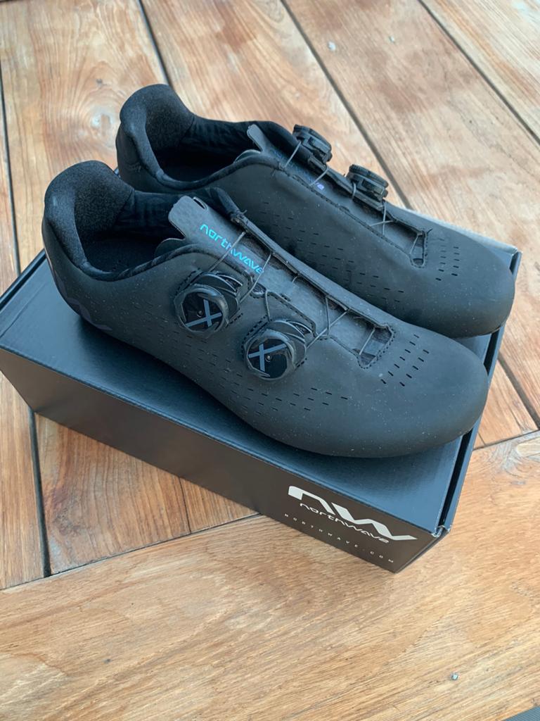 Northwave Revolution 3 fietsschoenen maat 42 koersschoenen, Sport en Fitness, Wielrennen, Ophalen of Verzenden, Zo goed als nieuw