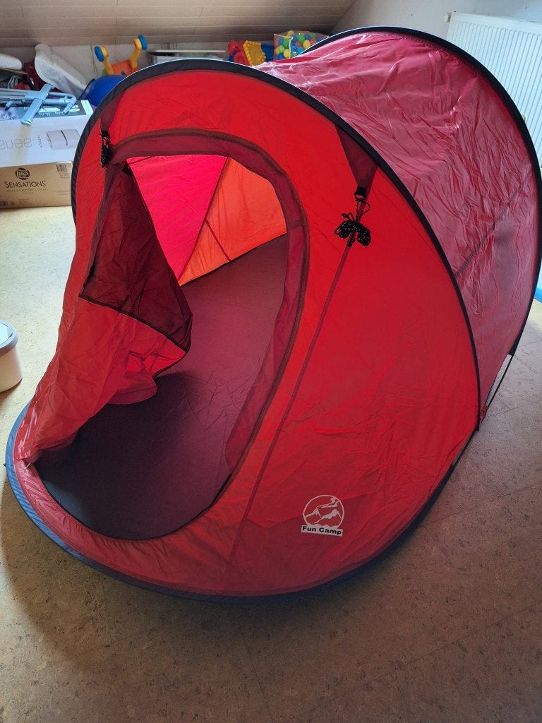 seconden tent, Caravans en Kamperen, Ophalen, Zo goed als nieuw, Tot en met 2