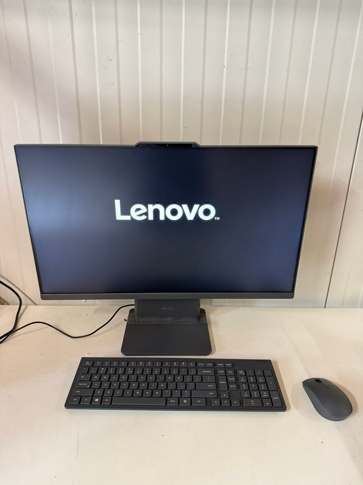 Lenovo IdeaCentre AIO 27IRH9 F0HM0089NY, Computers en Software, Ophalen, Zo goed als nieuw
