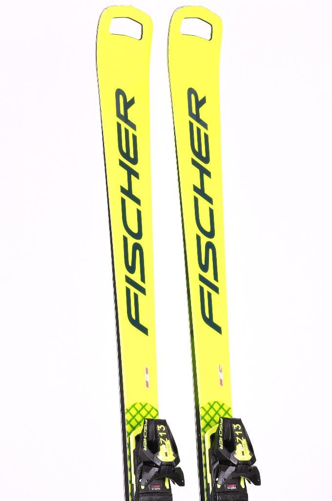 180 skis FISCHER RC4 WORLDCUP CT 2022, Sports & Fitness, Ski & Ski de fond, Utilisé, Skis, Fischer, Carving, Enlèvement ou Envoi