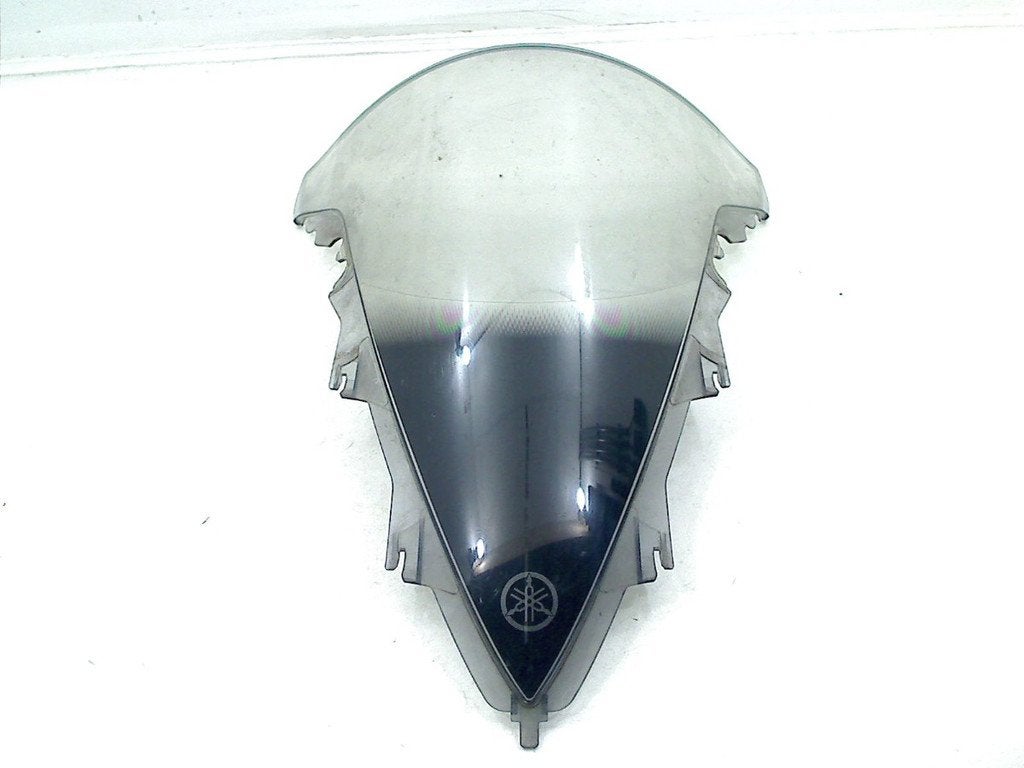 PARE-BRISE DE CARÉNAGE Yamaha, Dhr. S. di Majo, Utilisé, Info@cama-motorparts.nl, P.J. Troelstraweg 8 8
3144 CX  MAASSLUIS, NL