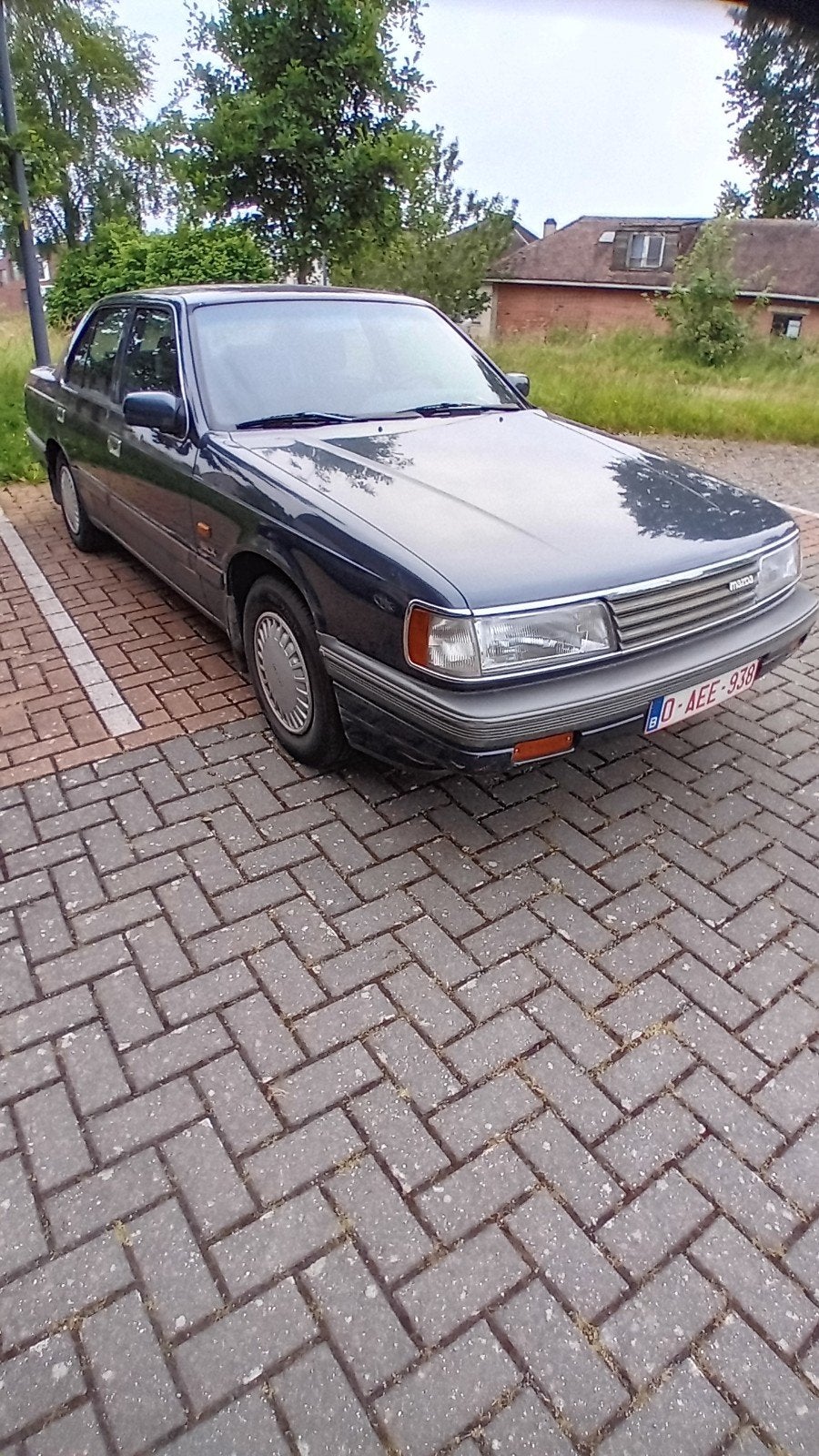 Old.timer mazda 929, foto 3