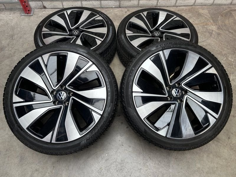 21 inch originele velgen + winterbanden Volkswagen Tiguan, Pneus et Jantes, Pneus hiver, 255 mm, -
