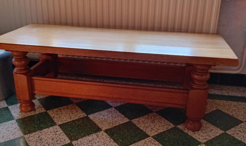 Salontafels, Ophalen