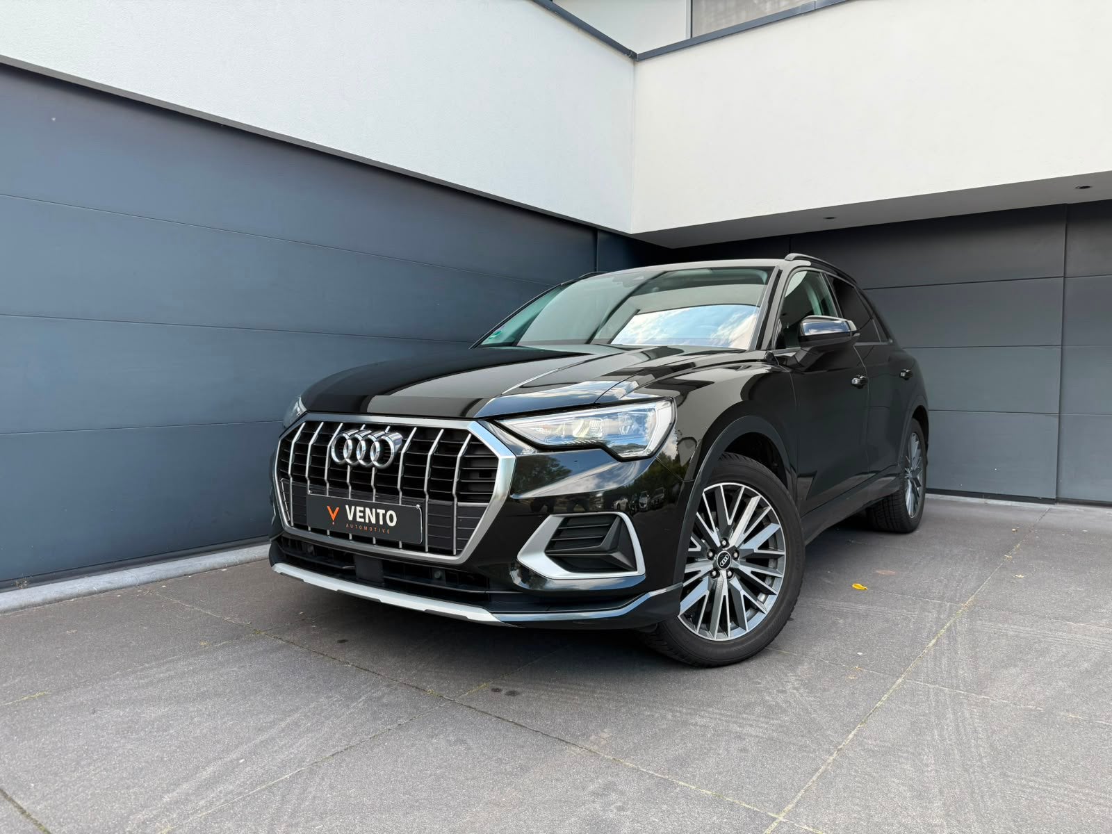 Audi Q3 35 TFSI Automaat, garantie, dealer onderhouden., Autos, Audi, Achat, Entreprise, Noir, 5 portes
