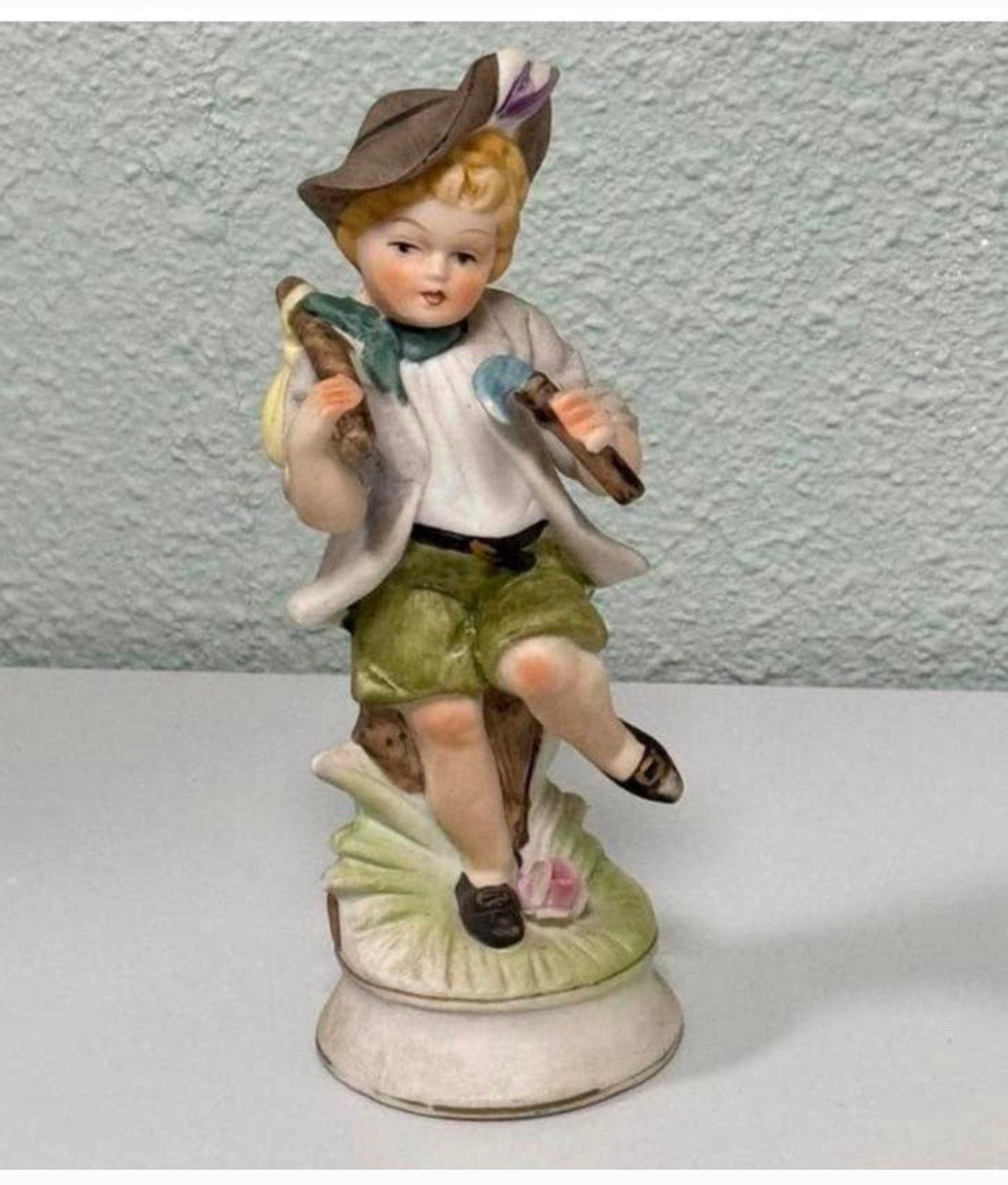 Statue en porcelaine bisque de Capodimonte, randonnée fille, Enlèvement ou Envoi, Comme neuf, Humain