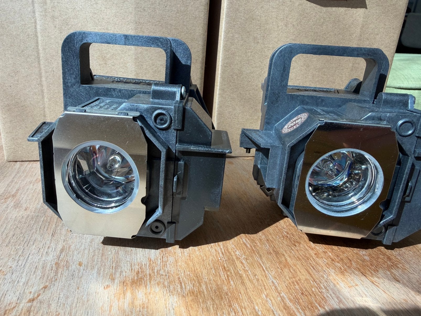 2x Epson ELPLP49 projector lampmodule – 160W/200W, Ophalen of Verzenden, Zo goed als nieuw, Beamerlampen