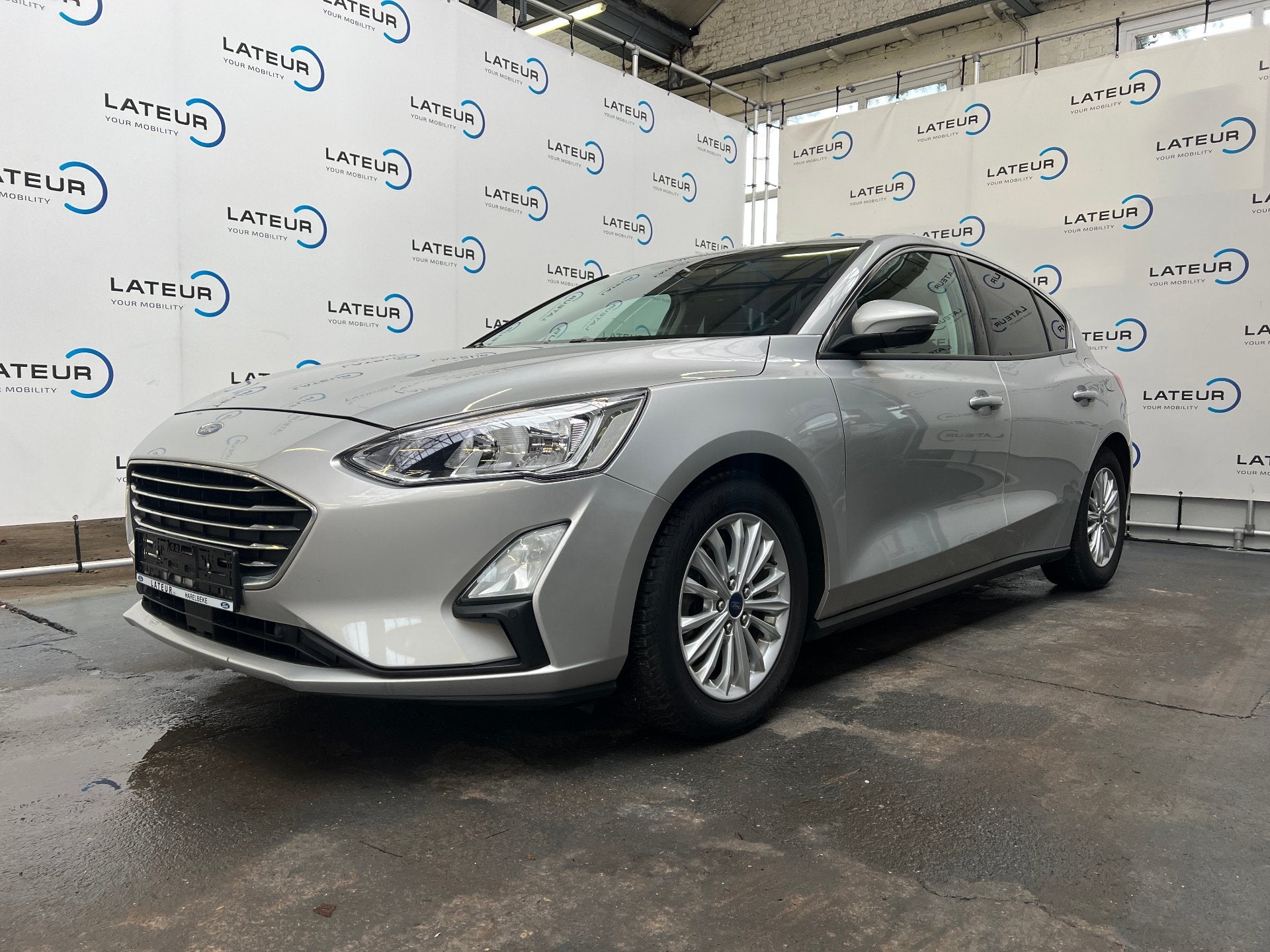 Ford Focus 1.0i Ecoboost 125pk M6 (bj 2019), Auto's, Ford, Focus, Stof, Gebruikt, Euro 6