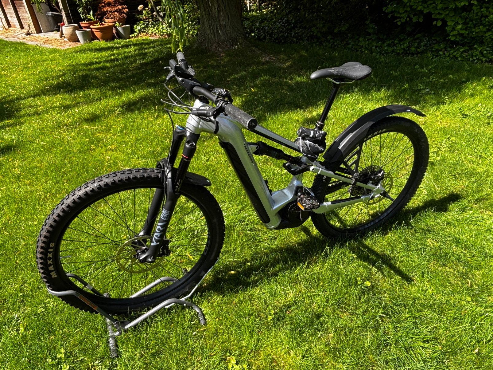 Cannondale Moterra Neo 3 EMTB, Fietsen en Brommers, Fietsen | Mountainbikes en ATB, Ophalen, Zo goed als nieuw