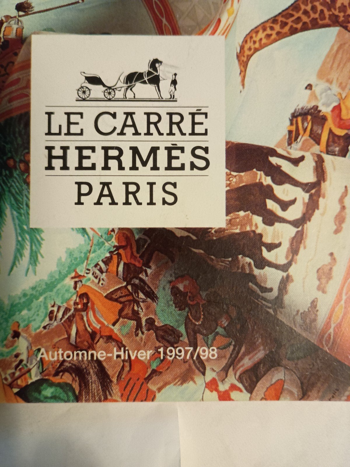 Hermes . Sjaal uit bijzondere reeks., Hermès, Ophalen of Verzenden, Gedragen, Sjaal