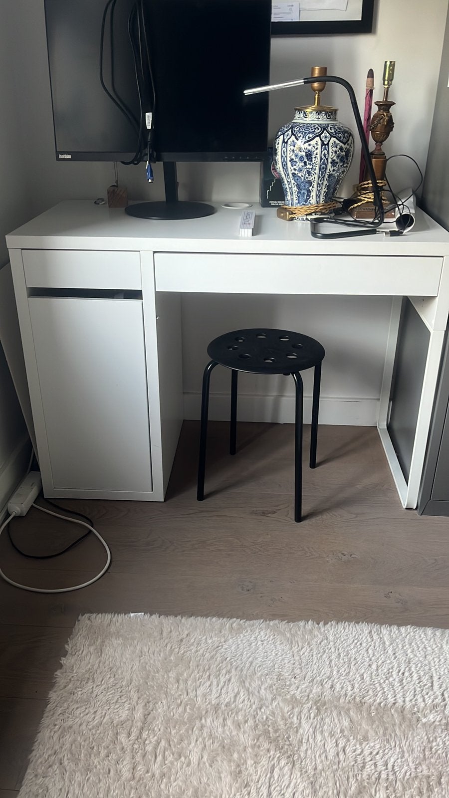 Witte bureau, Huis en Inrichting, Ophalen, IKEA