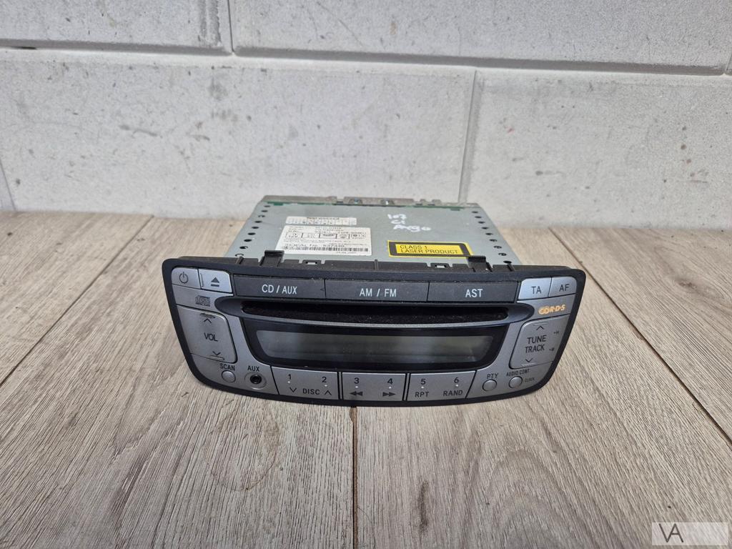 Radio cd speler voor Peugeot 107 Citroen C1 Toyota Aygo €20, Autos : Divers, Autoradios, Enlèvement ou Envoi, -, -, -