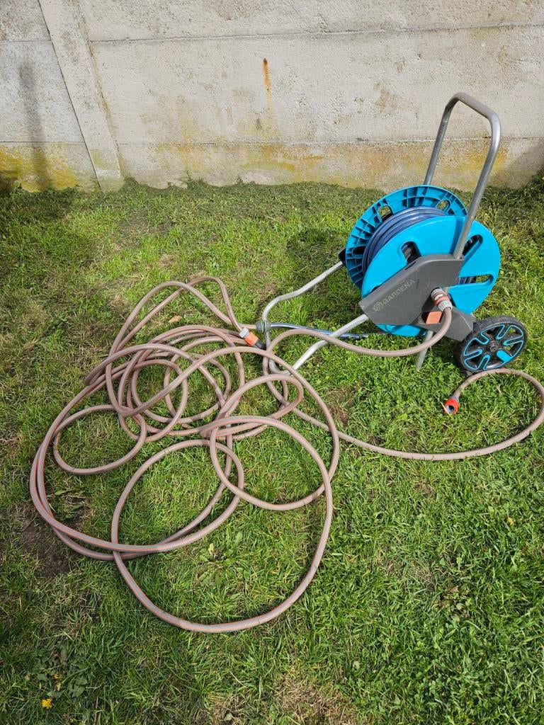 Tuinslang op haspel L=+40 m +toebehoren in Houthalen Gardena, Tuin en Terras, Tuinslangen, Ophalen, Tuinslang