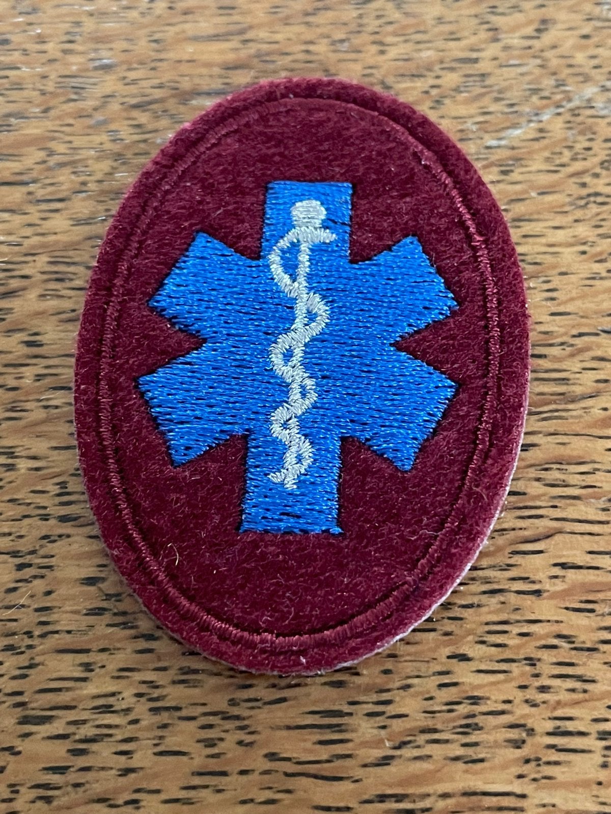 militaire Fournisseur d'ambulances militaires, Enlèvement ou Envoi, Emblème ou Badge