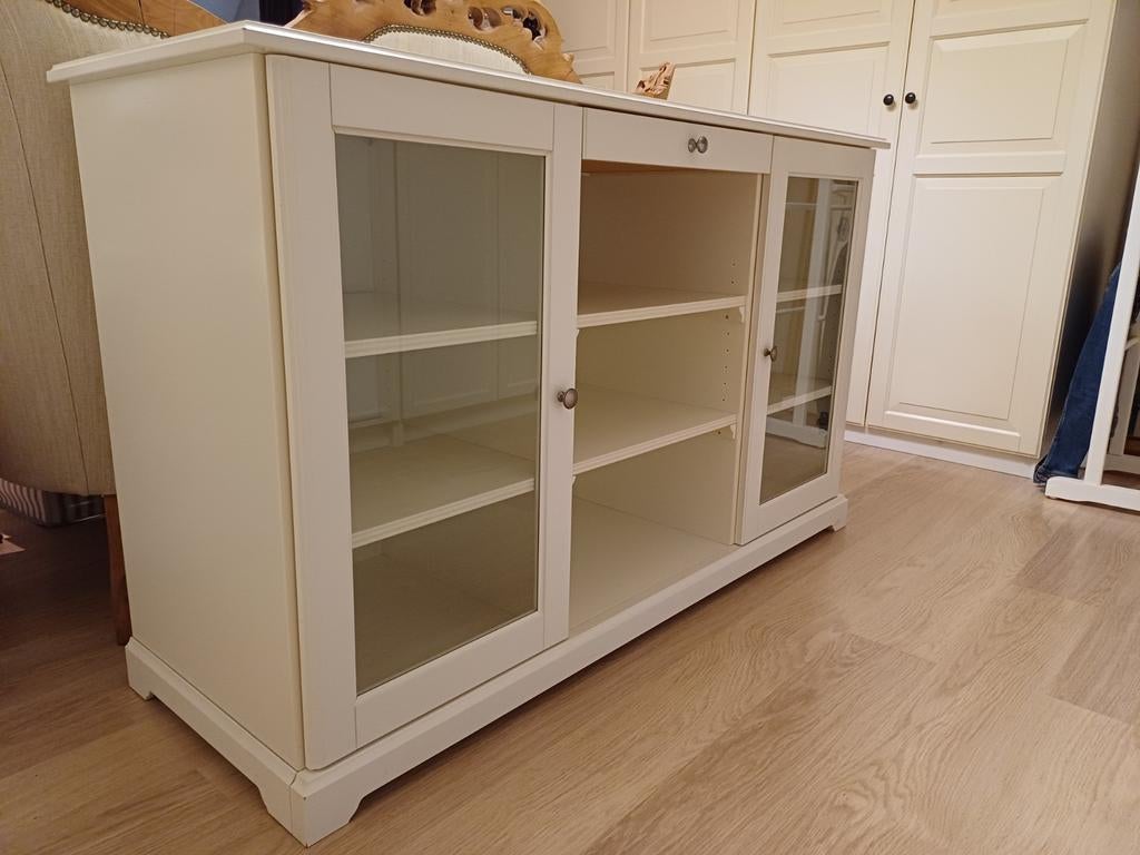 Ikea LIATORP buffetkast, Huis en Inrichting, Ophalen