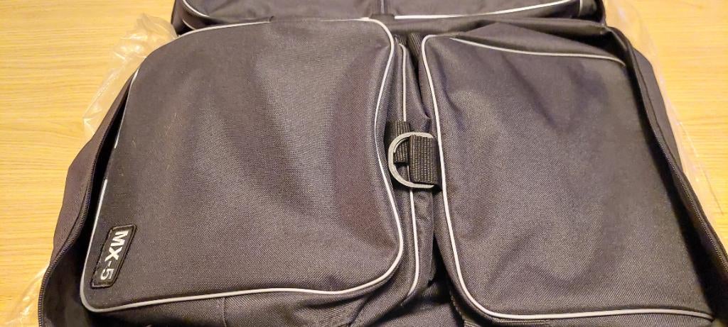 Ligne de bagages logotypés pour Mazda MX5 NB, Enlèvement, Neuf, Mazda