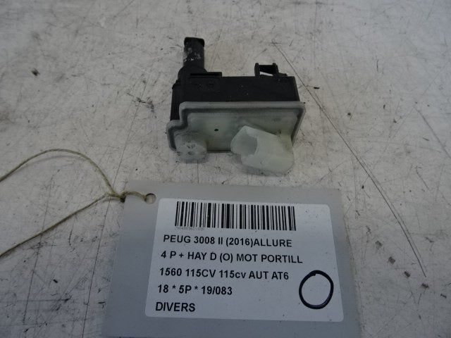 DIVERS DIVERS 3008 II (M4 / MC / MJ / MR) (D5131.01), Utilisé, Peugeot