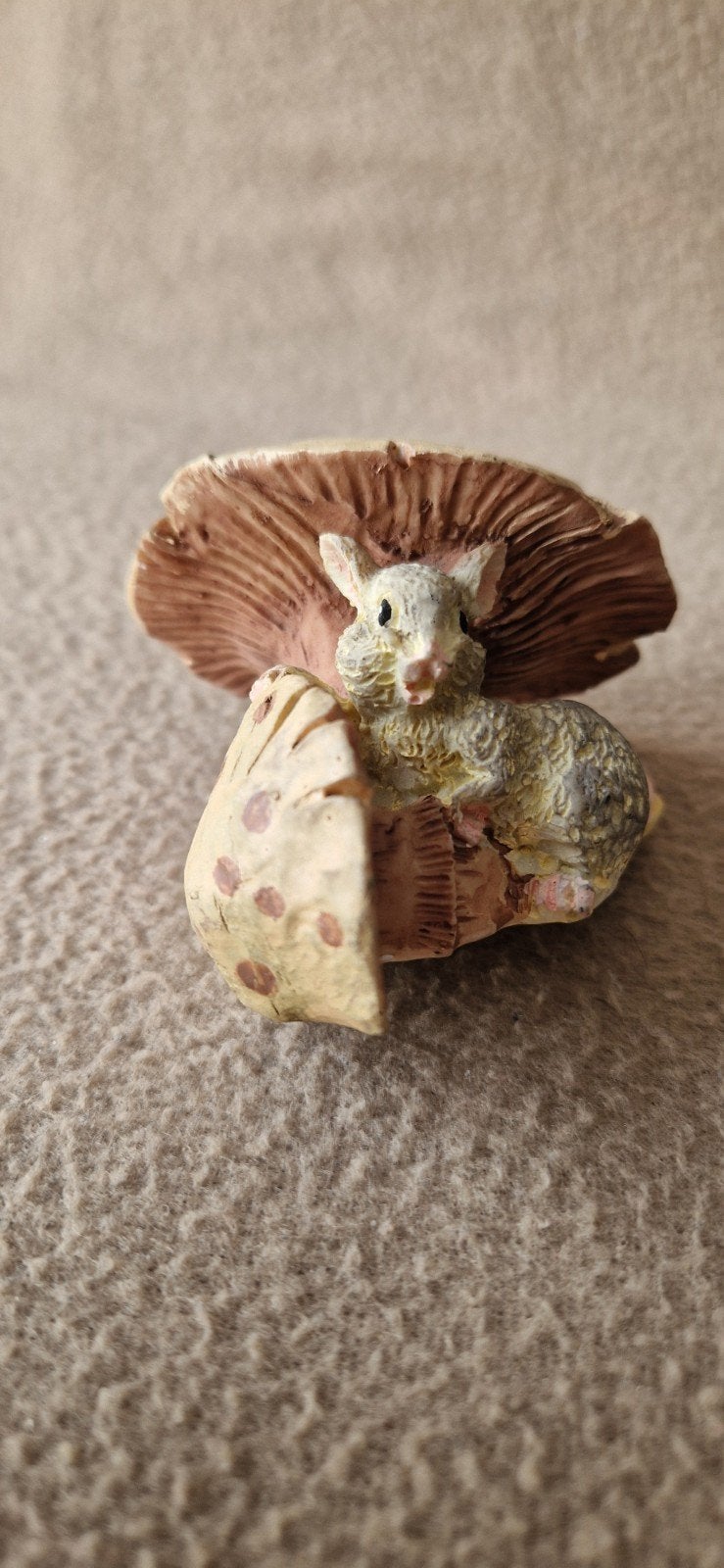 Beeldje muisje met paddestoelen., Ophalen, Nieuw