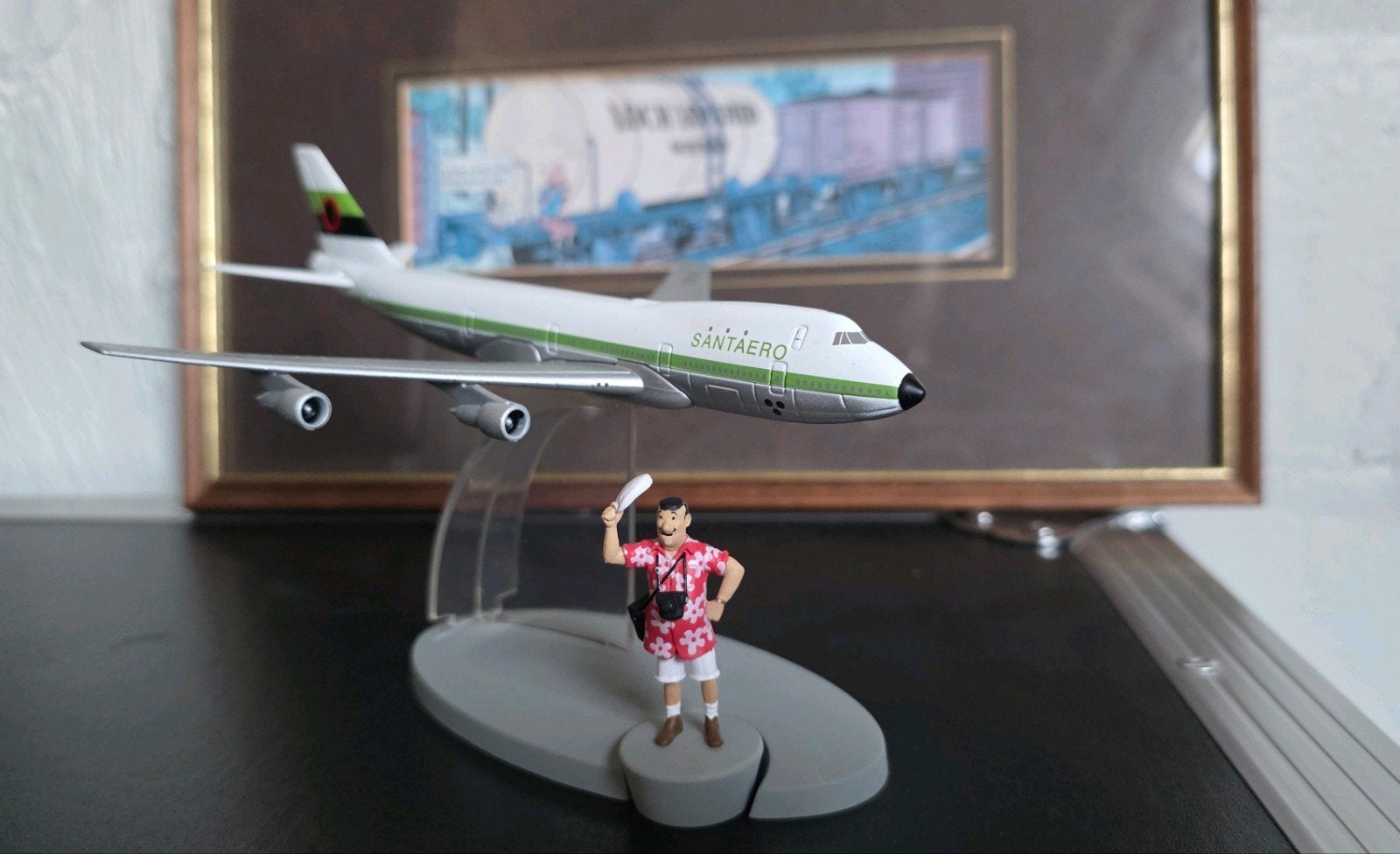 L'avion de la compagnie Santaero - Tintin / Kuifje, Verzamelen, Ophalen of Verzenden