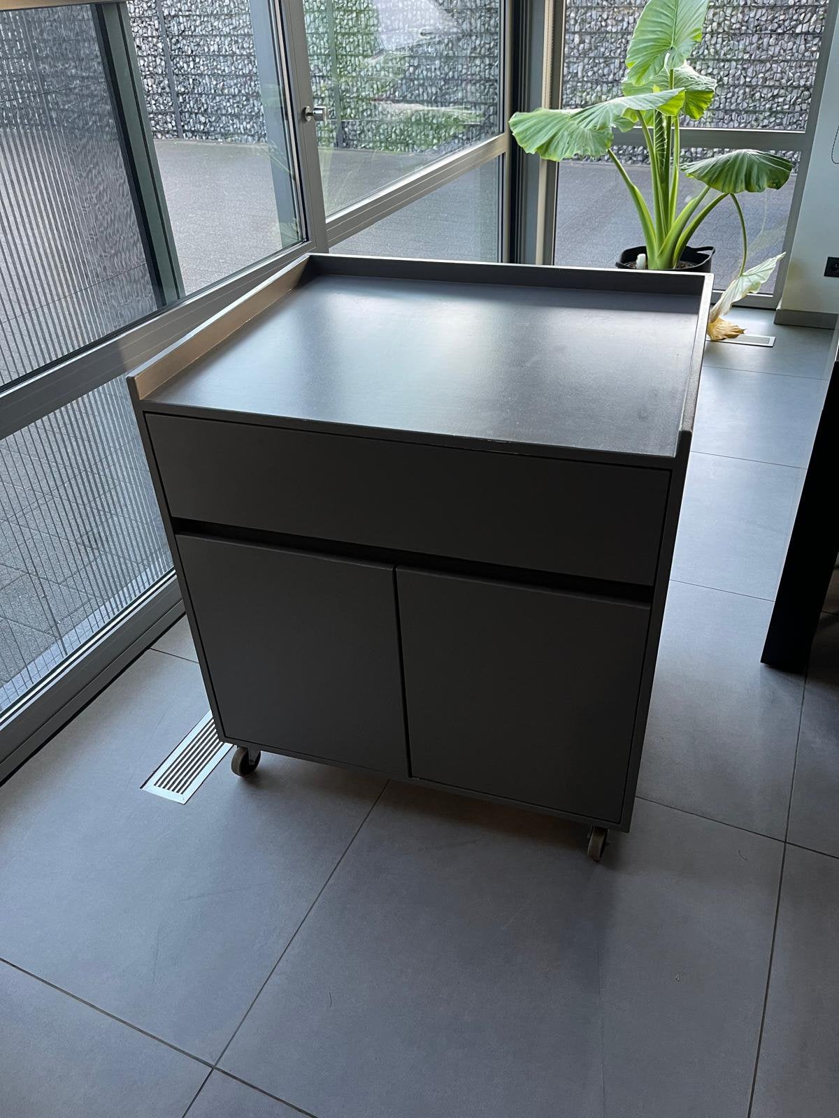 Baby - luiertafel - luierkast op wieltjes, Kinderen en Baby's, Ophalen, Gebruikt