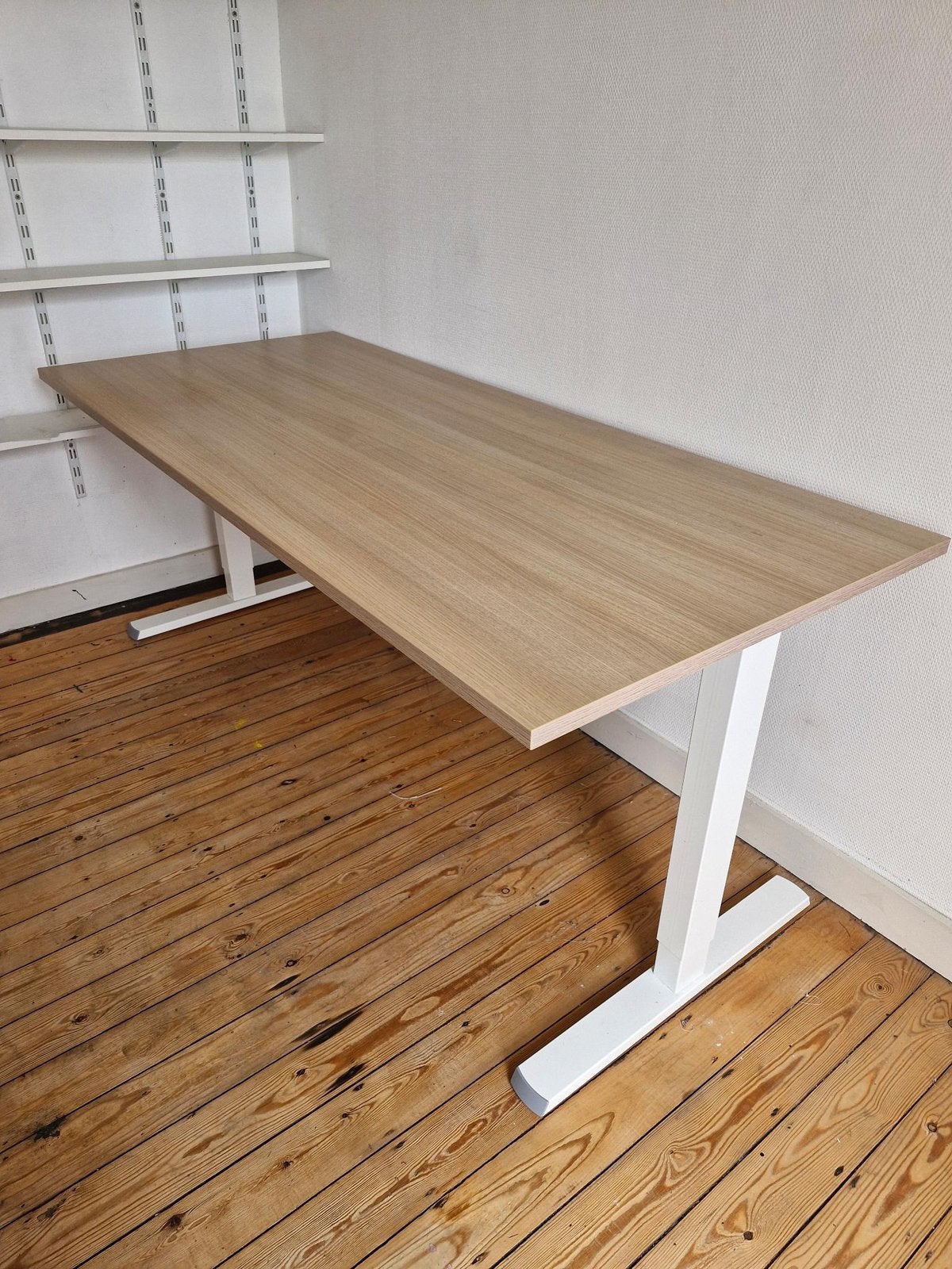 Bureautafel, Ophalen, Zo goed als nieuw