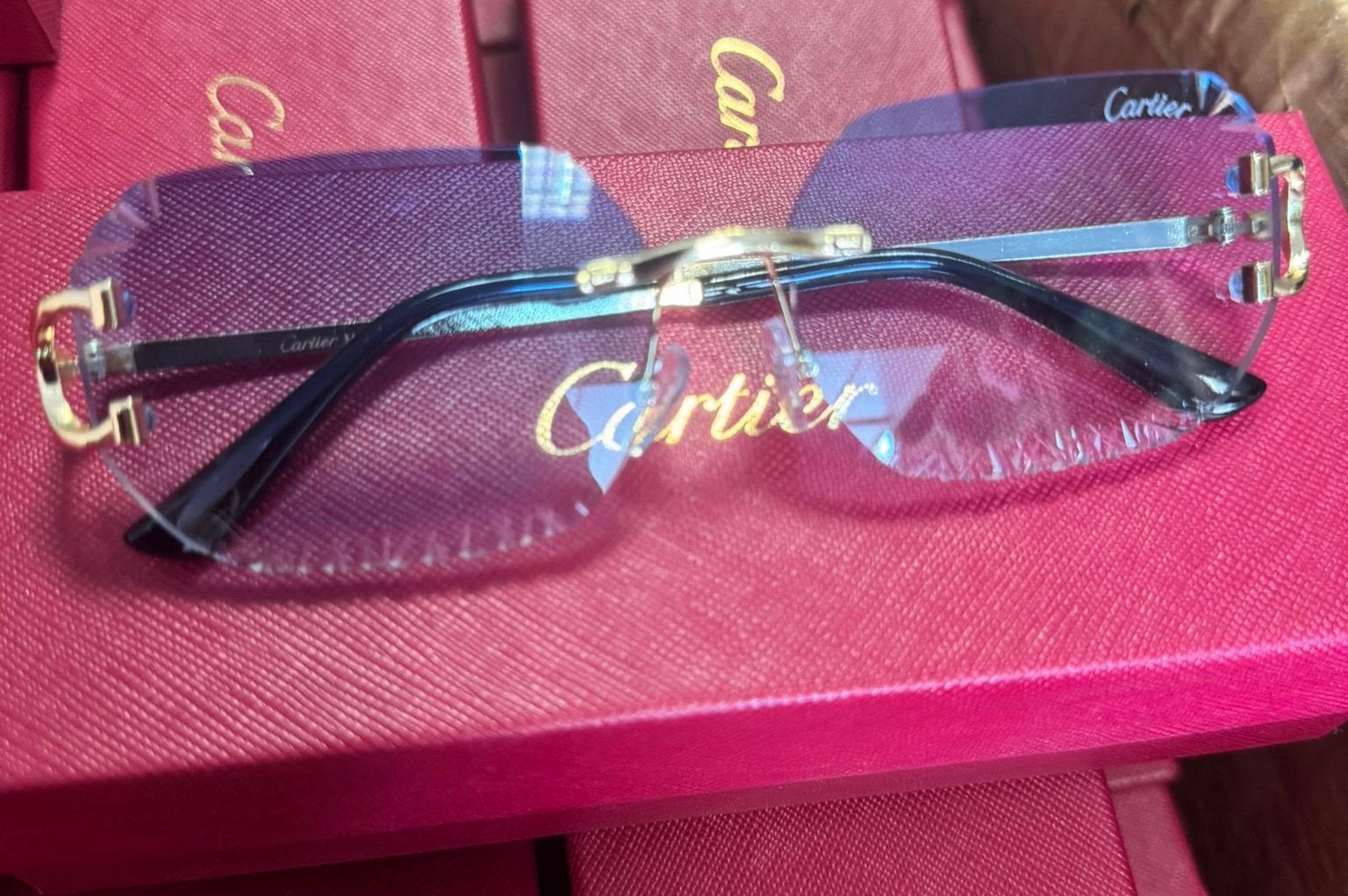 Lunette cartier, Enlèvement, Comme neuf, Rouge
