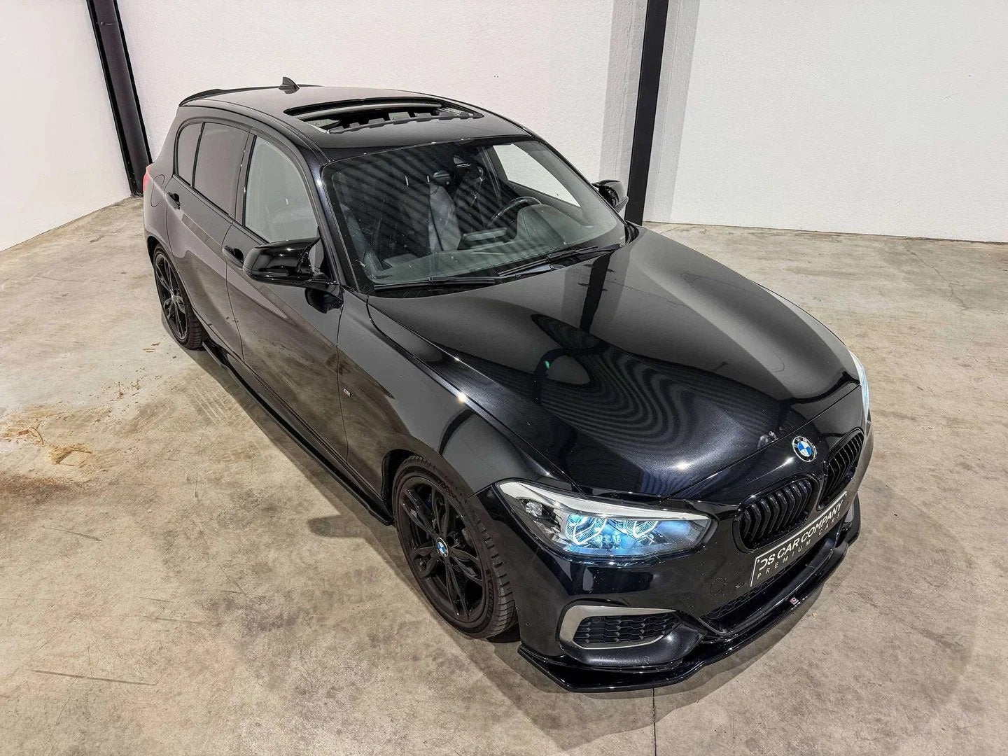 BMW 1 Serie 140 M Performance Exhaust | Pano | LED, Auto's, Automaat, 340 pk, Zwart, Leder