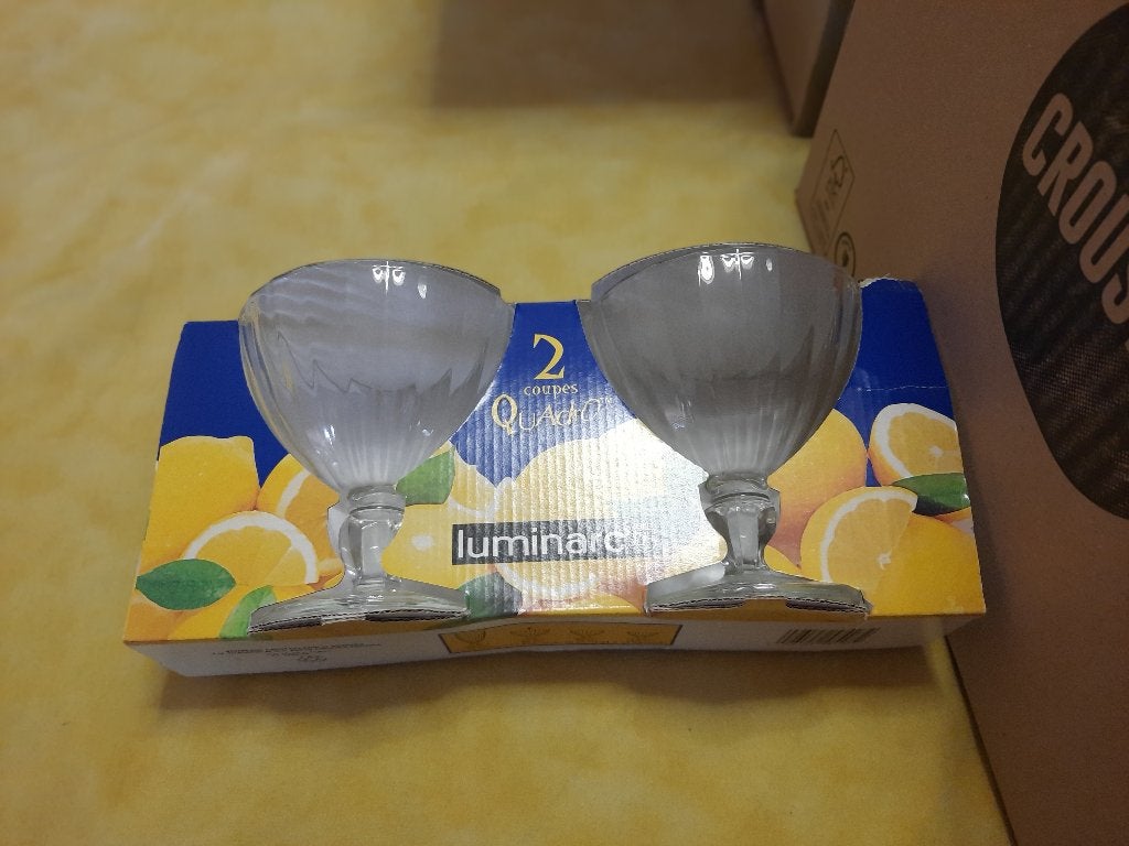 set 2 mooie sierglazen op voet "Luminarc" 2 coupes quadro, Enlèvement ou Envoi, Neuf