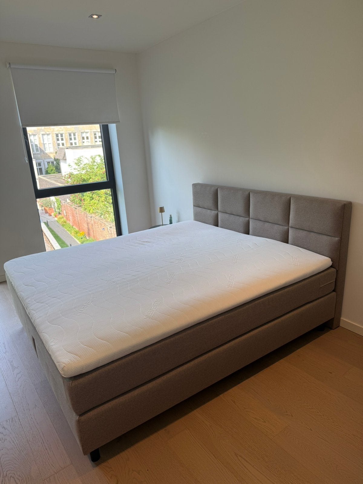 Boxspring zo goed als nieuw, Ophalen, Zo goed als nieuw, Tweepersoons
