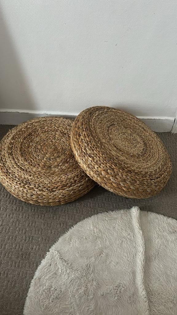 Pouf en  osier d'ikea, Maison & Meubles, Canapés | Repose-pieds & Poufs, Enlèvement