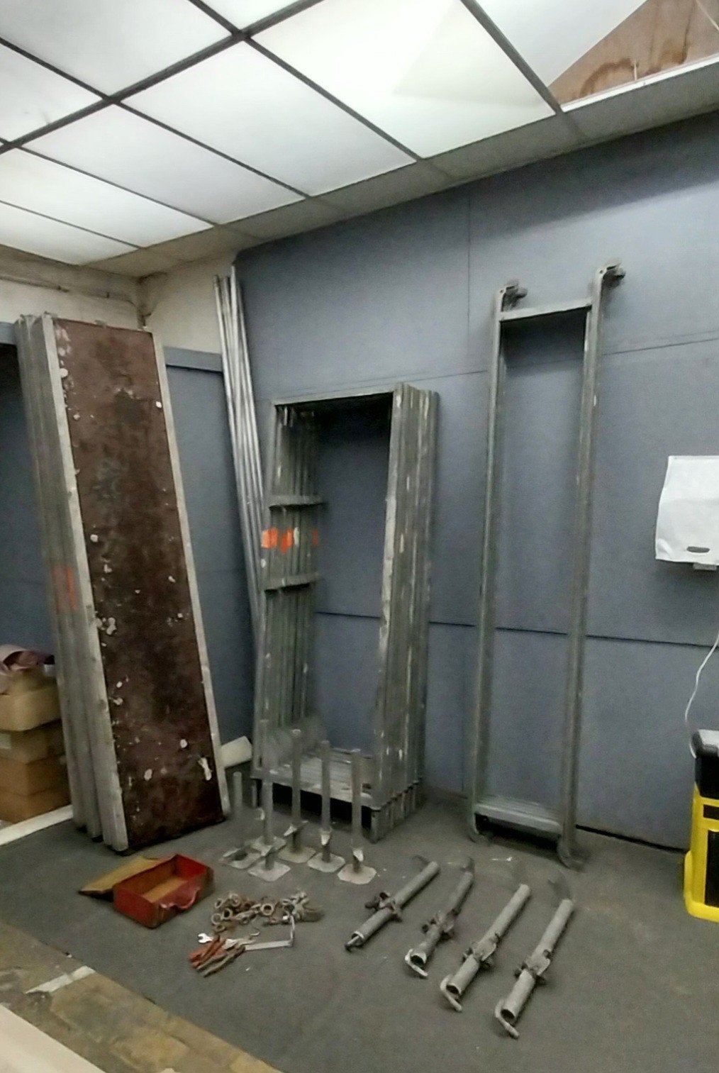 échafaudage layher, Doe-het-zelf en Bouw, Steigers, Ophalen of Verzenden, Gebruikt, Gevelsteiger, 2 tot 5 meter