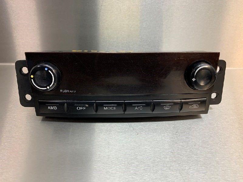 BEDIENINGSPANEEL VERWARMING SsangYong Rexton (|6870008030|), Gebruikt, Ssangyong
