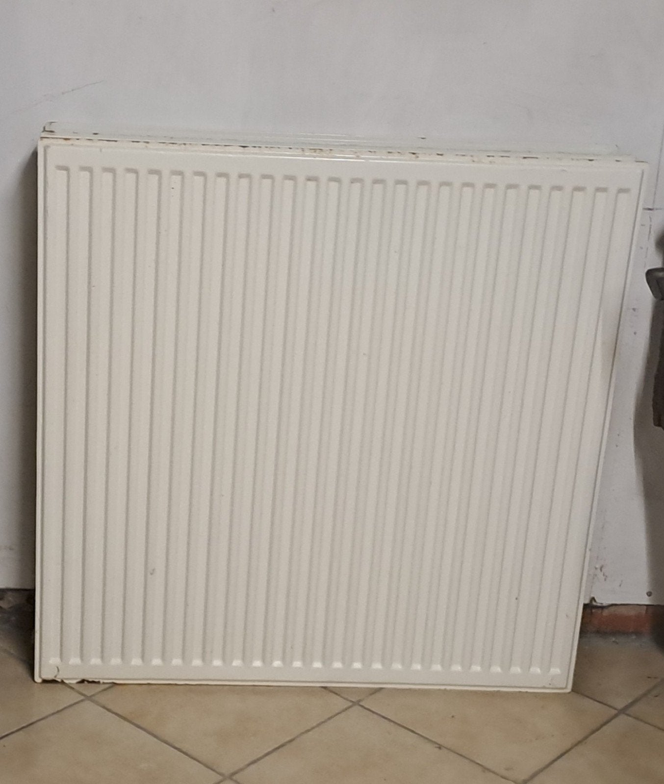 2 radiatoren voor 60 €, 140cmx70cmx10 cm en 90cmx90cmx15cm, Bricolage & Construction, Chauffage & Radiateurs, Enlèvement
